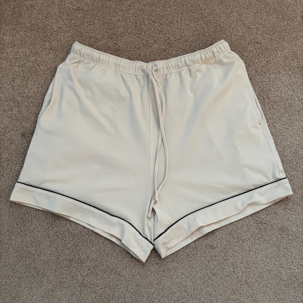 Uniqlo Women's Cream Pajama Shorts with Navy Trim